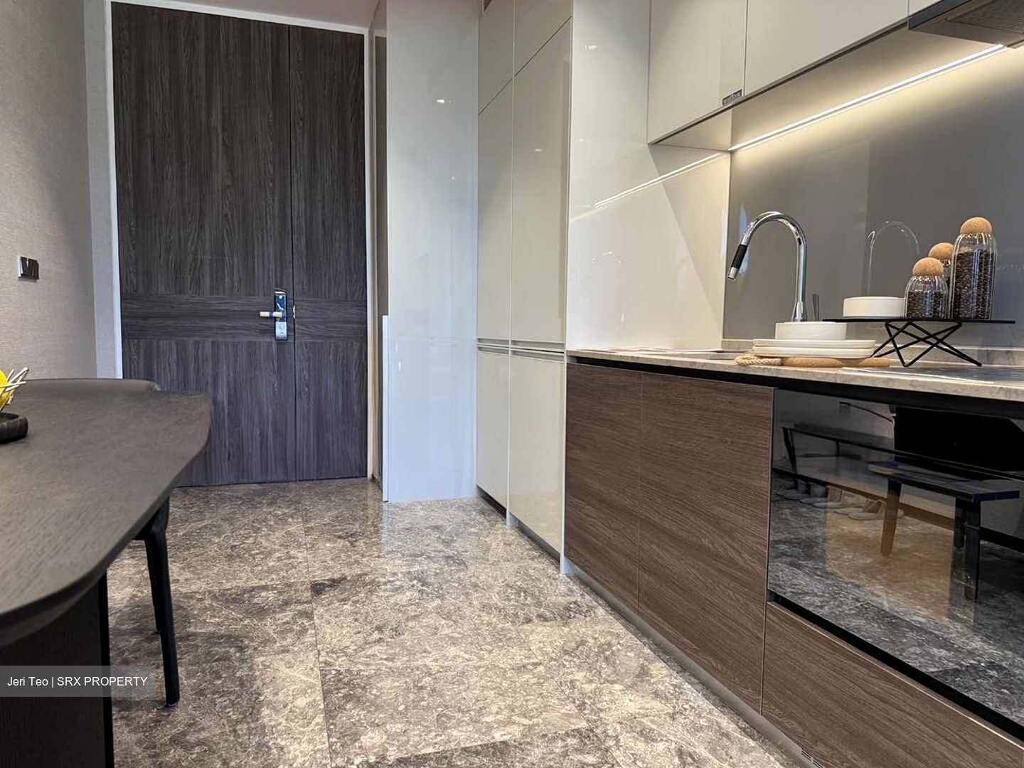 19 Nassim (D10), Apartment #497523791